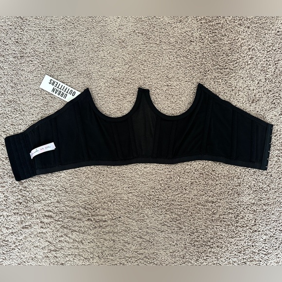 Out from Under Bewitched Modern Mesh under bust Corset size Medium in black - Picture 3 of 11